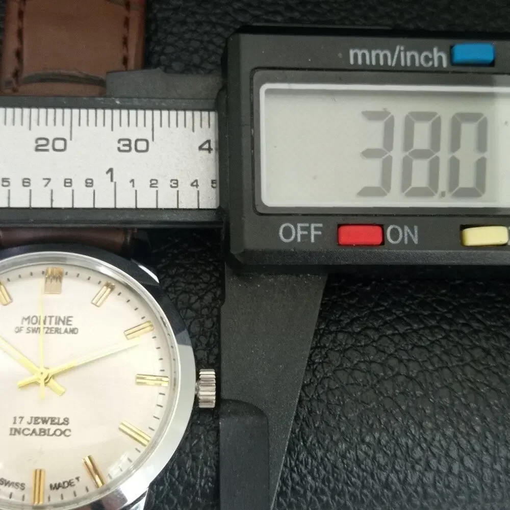 Vintage 1979 Montine Of Switzerland Manual Mens Silver Watch W/Leather Strap